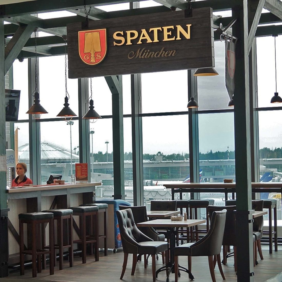 The Airport Look - Industrial Architecture and Lighting