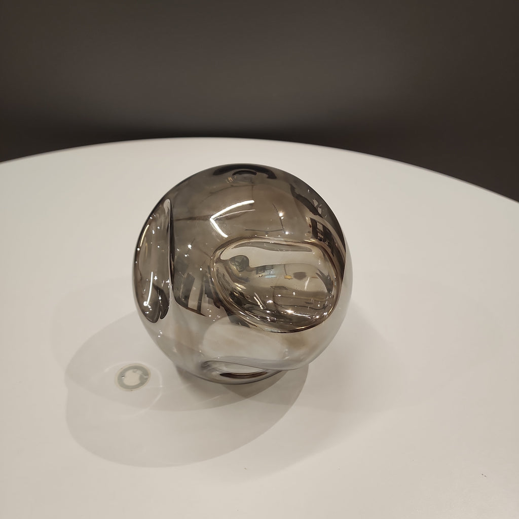 Wave Glass for Floor, ceiling and desk lamps.