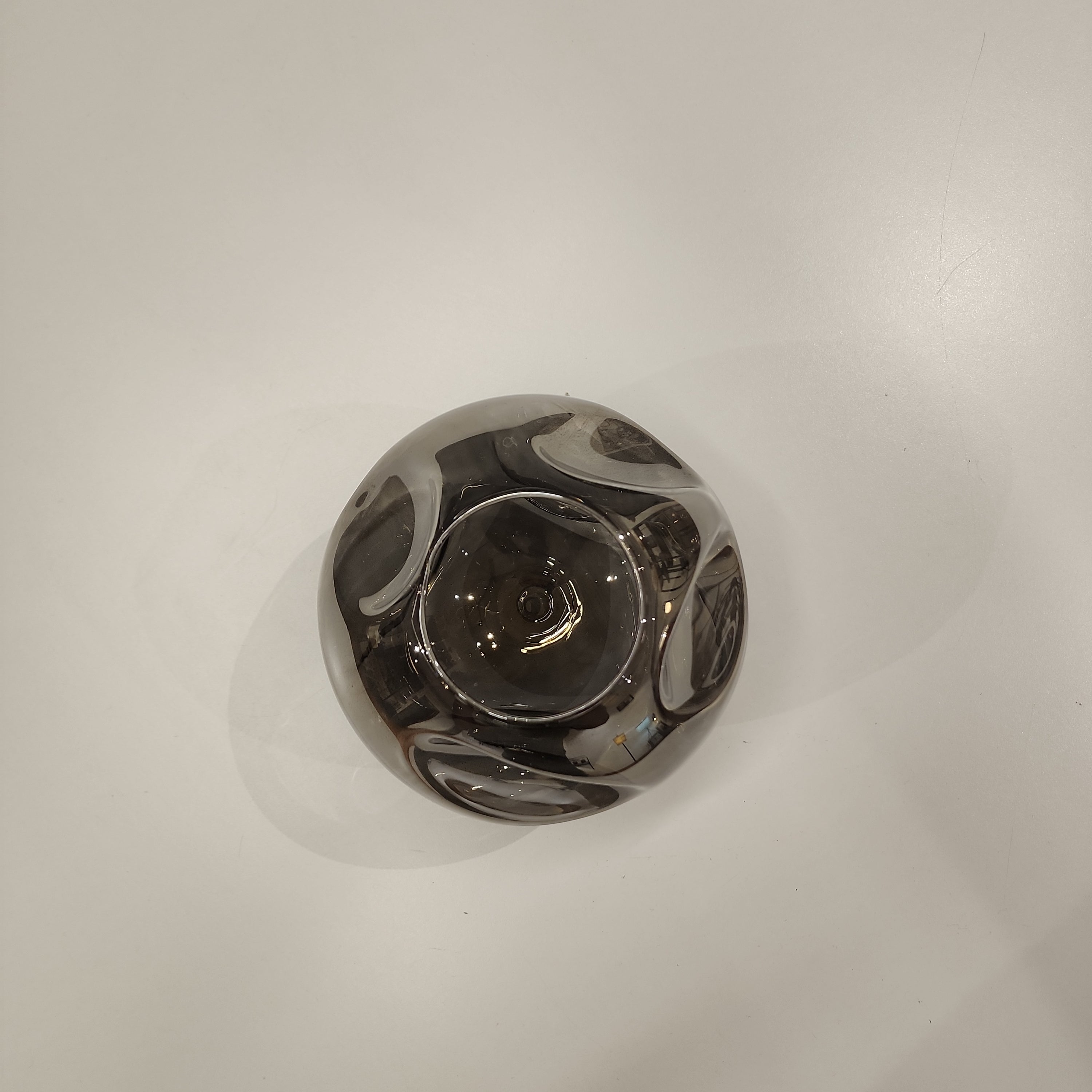 Wave Glass for Floor, ceiling and desk lamps.