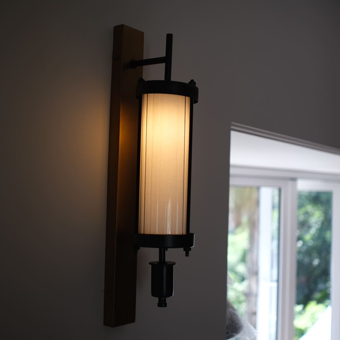 CWS227 Edison column wall sconce - The Black Steel