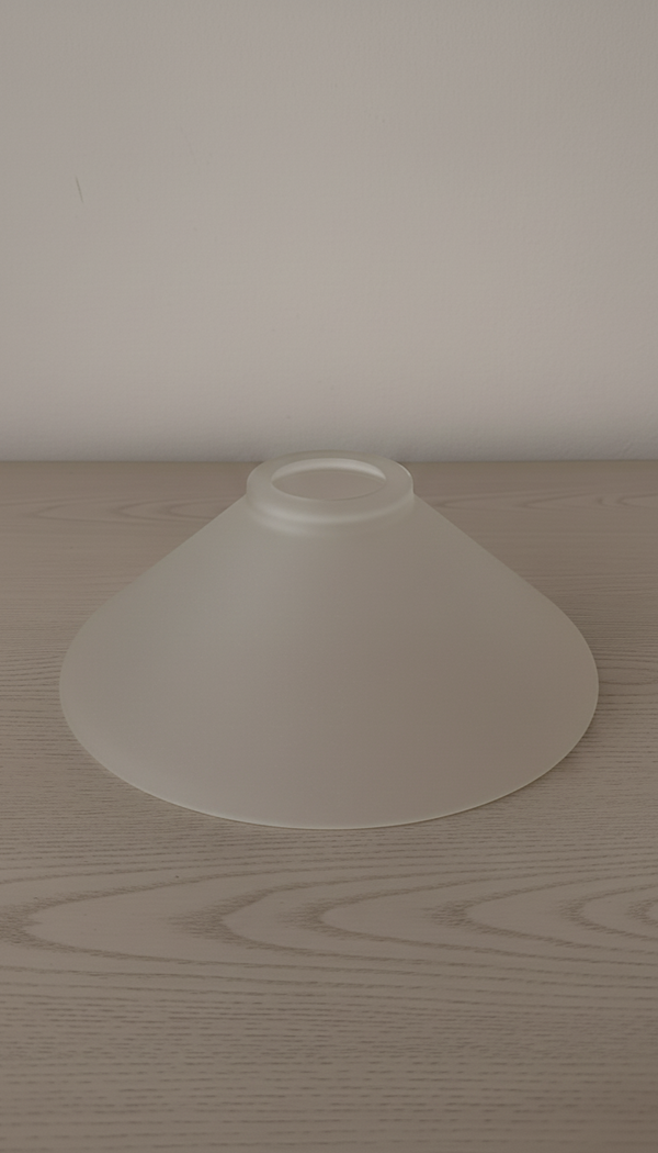 GLASS SHADE 104