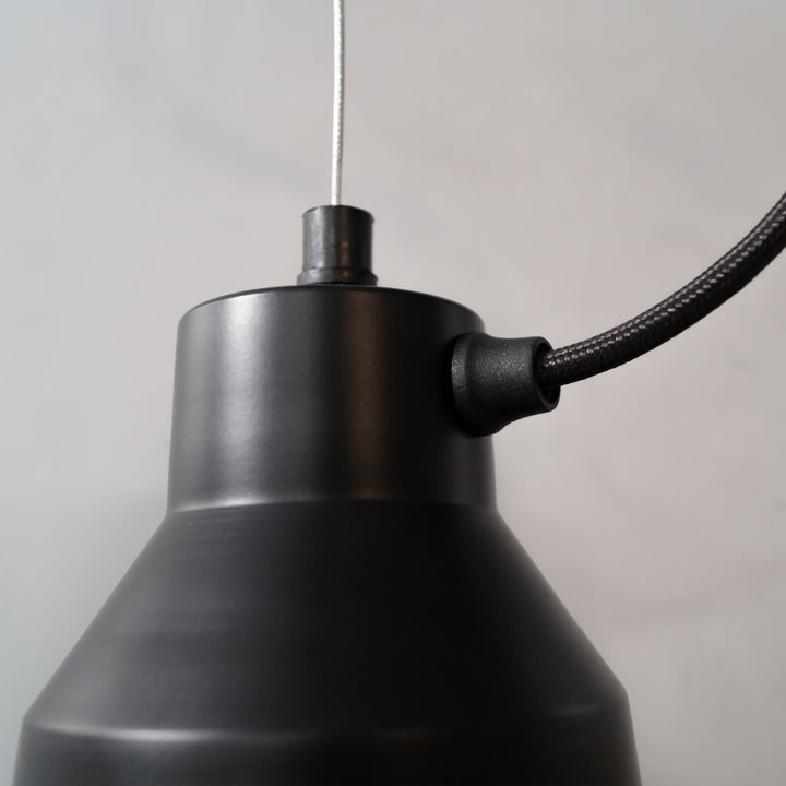Saishogen Hanging Light - The Black Steel