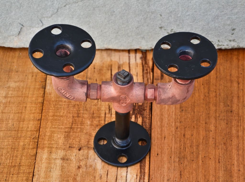 Dine-in Industrial Candle Holder - The Black Steel