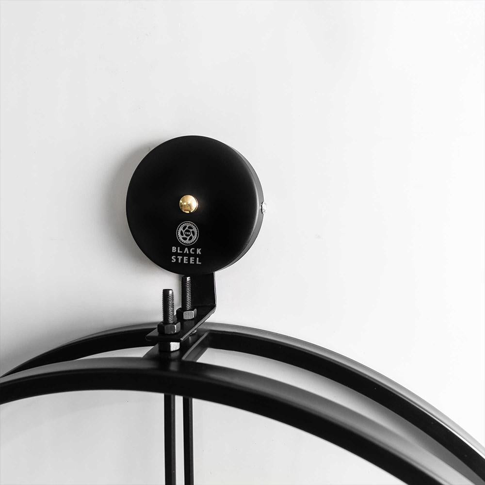 Minimal Black Metal Wall Clock - The Black Steel